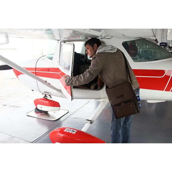 The DeLaurentis Adventure Flight Bag for airplane pilots | BAYO