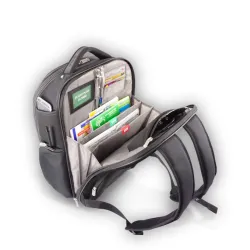 Pilot backpack for airplane pilots | BAYO