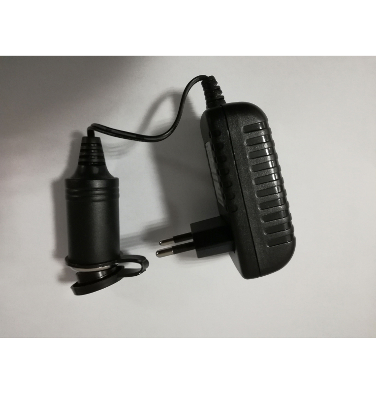 Adaptateur 230V / allume cigare pour pilotes d'avion | Bayo