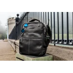 Duke flight bag for airplane pilots | BAYO