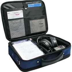 Pilot Travel Case for airplane pilots | BAYO