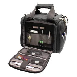 Small Pilot Travel Bag for airplane pilots | BAYO