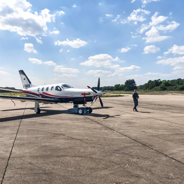 TF3 Load Tug - Towflexx® for airplane pilots | BAYO